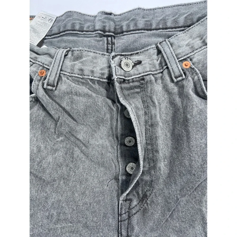 Levi's 501 Original Fit Jeans Mens 34x30 Gray Straight Leg Button Fly Denim
